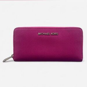 Michael Kors Fuchsia Wallet